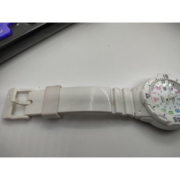 Casio LRW200H-7BVCF White Women's Watch - Picture 6 of 12